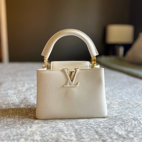 Louis Vuitton Cream Satchel with Gold Accents - Picture 1 of 5